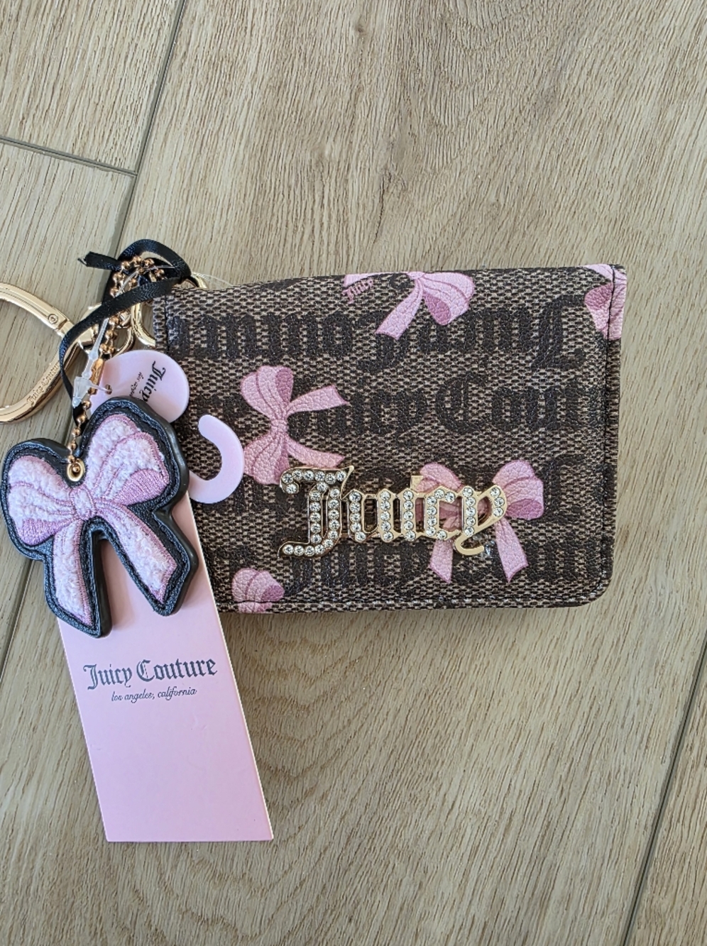 NWT Juicy Couture Simply Sweet Card Case Key Fob